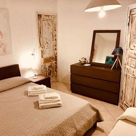 B&B Le Quattro Stagioni La Maddalena  Luaran gambar